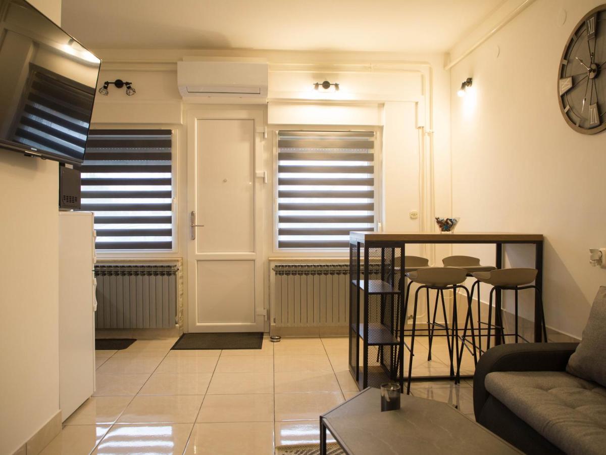Studio Apartman Suburban Visnjevac Екстер'єр фото